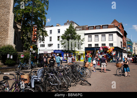 Blick entlang der St Andrews Street Richtung Markt Straße Cambridge uk Stockfoto