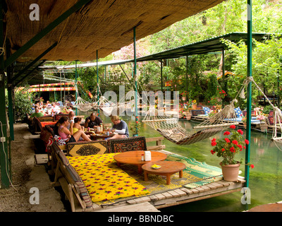 Yakapark Cafe Restaurant unweit der Saklikent Schlucht Stockfoto