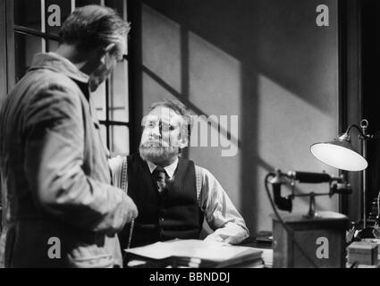 Film 'München Sowjetrepublik" (Die Münchner Räterepublik), DEU 1971, Episode 1 "Kurt Eisner - zwischen Demokratie und Diktatur", Regie: Hellmuth Ashley, Szene mit: Dieter Eppler (Erich Muehsam), Drittanbietern - Permissions-Neccessary Stockfoto