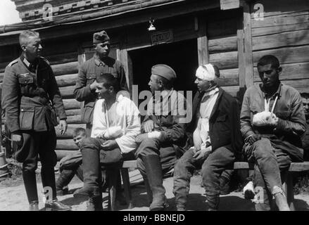 Ereignisse, Zweiter Weltkrieg/zweiter Weltkrieg, Sanitätsdienst, verwundete sowjetischen Soldaten in einem deutschen Feldlazarett an der Front, wahrscheinlich Sommer 1941, Stockfoto