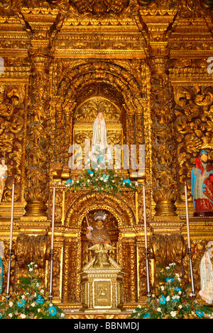 Geographie/Reisen, Portugal, Madeira, Camera de Lobos, Altar der Kapelle Nossa Senhora da conceicao, Innenansicht, Additional-Rights - Clearance-Info - Not-Available Stockfoto
