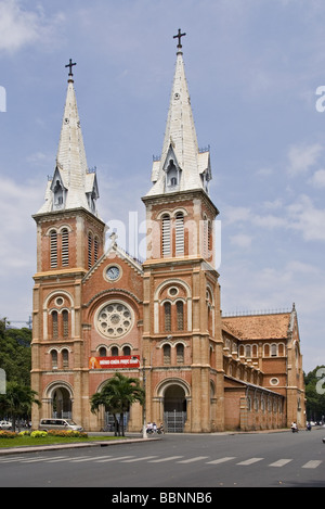 Geographie/Reisen, Vietnam, Ho Chi Minh, Kathedrale Notre-Dame, Baujahr: 1877 - 1880, Außenansicht, Additional-Rights - Clearance-Info - Not-Available Stockfoto