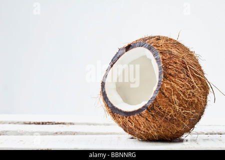 In Scheiben geschnitten Coco Nuss, Nahaufnahme Stockfoto