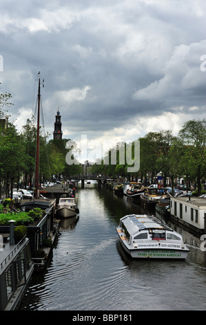 Bootstour entlang der holländischen Grachten in Amsterdam, die Niederlande Prinsengracht Stockfoto