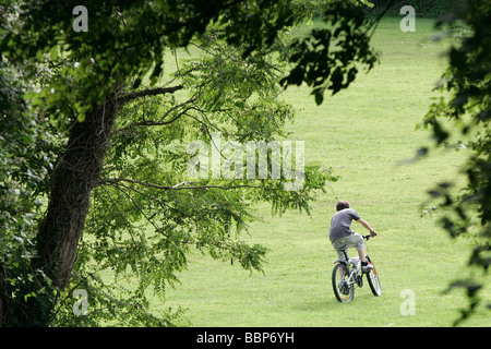 RADTOUR DURCH DIE LANDSCHAFT DER NORMANDIE, DEAUVILLE, CALVADOS (14), NORMANDIE, FRANKREICH Stockfoto