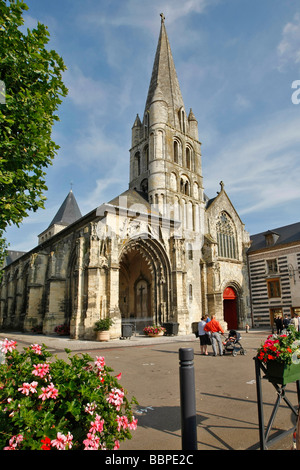 GLOCKENTURM DER KIRCHE IN DER ABTEI VON MONTIVILLIERS SEINE-MARITIME (76), NORMANDIE, FRANKREICH Stockfoto
