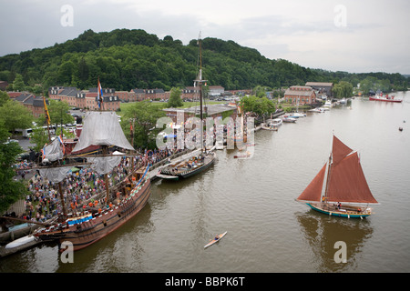 Henry Hudson Schiff Replik der Half Moon Andocken in Kingston, New York während Quadricentennial Feier 2009 Stockfoto