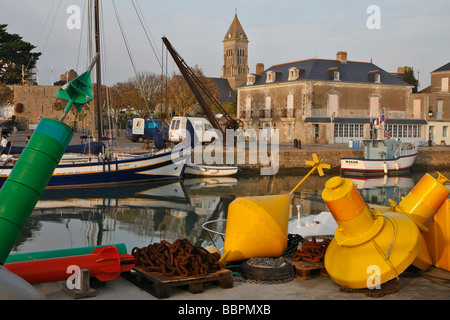 MARINA IM DORF DE NOIRMOUTIER, ÎLE DE NOIRMOUTIER, VENDEE (85), FRANKREICH Stockfoto