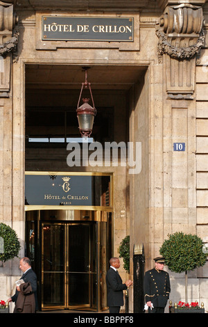 EINGANG UND FASSADE DES HOTEL DE CRILLON, PARIS (75) Stockfoto