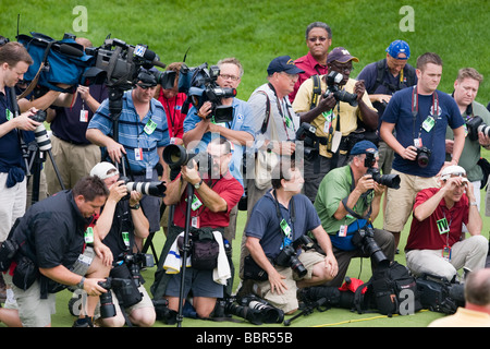 Sportfotografen bei einem Profi-Golf-Turnier in Cromwell CT USA. Der Reisende Meisterschaft PGA-Veranstaltung Stockfoto