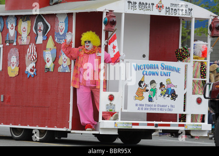 Clown im Jahr 2009 Victoria Day parade Festlichkeiten Victoria British Columbia Kanada Stockfoto