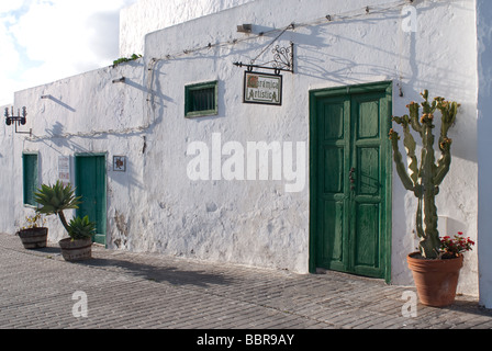 Typische weiße Haus Teguise Lanzarote-Kanarische Inseln-Spanien Stockfoto