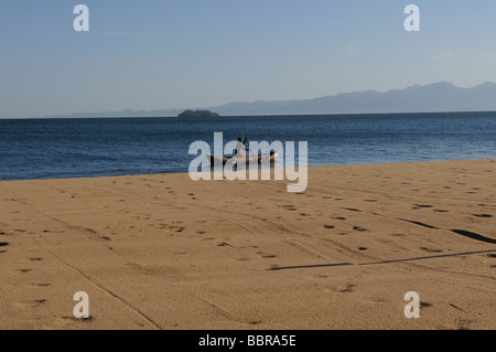 Fischer, Bootfahren in Malawi-See auch bekannt als Lake Nyasa in Tansania und Lago Niassa in Mosambik. Afrika Stockfoto