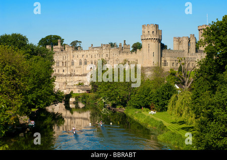 Warwick Castle & Fluss Avon, Warwick, Warwickshire, UK. Stockfoto