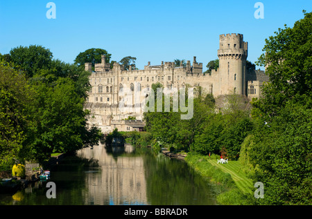 Warwick Castle & Fluss Avon, Warwick, Warwickshire, UK. Stockfoto