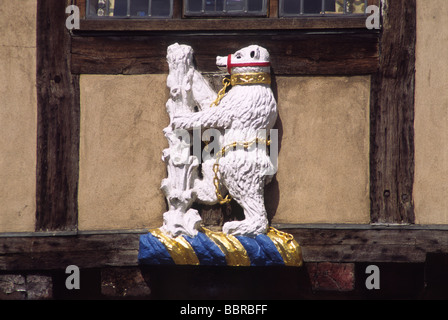 Bär und zerlumpten Personal, Lord Leycester Hospital, Warwick, Warwickshire, UK. Stockfoto