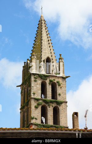 Kirchturm Pezens Languedoc-Roussillon Frankreich Stockfoto