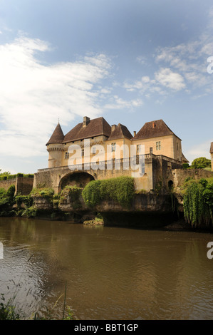 Chateau de Losse auf dem Fluss Vézère in der Dordogne-Frankreich Stockfoto