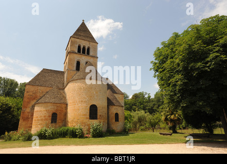 Die Steinkirche in St Leon Sur Vézère in der Dordogne-Frankreich Stockfoto