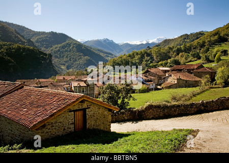 Das Dorf Mogrovejo Shire von Liebana Picos de Europa Kantabrien Spanien Stockfoto