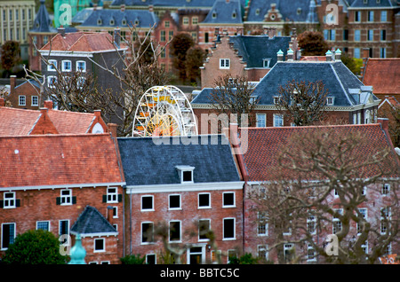 Typische holländische Altstadt und monumentale Häuser Stockfoto