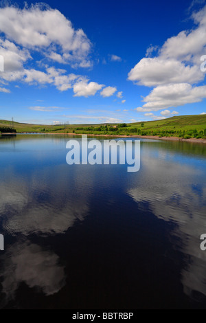 Baitings Reservoir in der Ryburn Tal, Ripponden, Calderdale, West Yorkshire, England, UK. Stockfoto