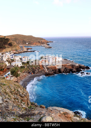 Eine Ansicht der Stadt Chora Sfakion in Süd-Kreta gesehen aus dem Westen bei Sonnenuntergang Stockfoto