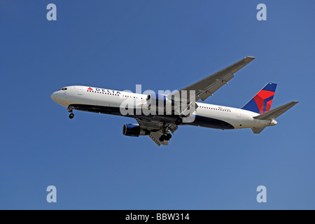 Boeing 757 der Fluggesellschaft Delta Airlines Stockfoto