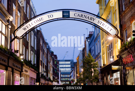 Carnaby Street bei Nacht Soho London UK Europe Stockfoto