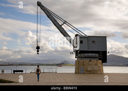 Monumento a la Grua de Piedra de la Bahía de Santander Kantabrien España der Stein-Kran in die Bucht Santander, Kantabrien Spanien Stockfoto