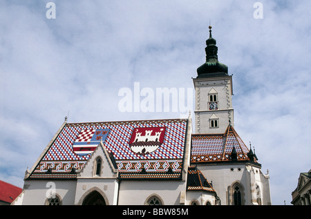 Alte St. Marco Kirche in Zagreb Kroatien mit historischen kroatischen Wappen auf dem Dach Stockfoto