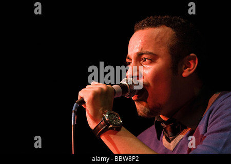 Bryn Christopher britische r und b Singer bei Gigbeth in Birmingham 2008 Stockfoto