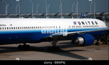 United Airlines Boeing 777 OHare International Airport Chicago Illinois USA Stockfoto