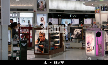 Duty free Kosmetik speichern Suvarnabhumi International Airport Bangkok Thailand Stockfoto