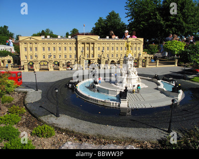 Ein Legoland Windsor Miniland-Szene, die Buckingham Palace Stockfoto
