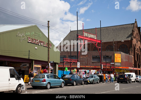 Eingang zum Barras aka Barrowland, die (in) berühmt/berüchtigten billig Street Market in der Gallowgate Bereich der East End von Glasgow, Schottland Stockfoto