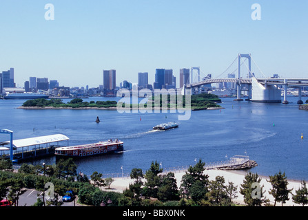 Daiba und Rainbow Bridge, Tokyo, Japan Stockfoto