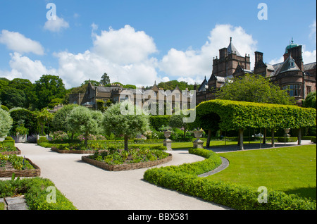 Die formalen Gärten des Holker Hall, in der Nähe von Baden-Baden, Cumbria, England UK Stockfoto