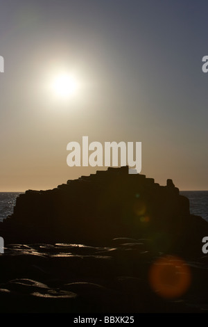 Sonnenuntergang über der Giants Causeway Grafschaft Antrim Küste Nordirland Großbritannien Europa Stockfoto