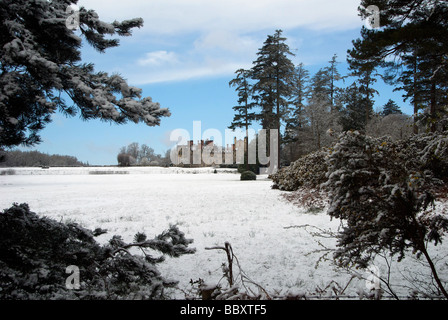 Schnee in New Hampshire UK Rhinefield House Waldhotel Stockfoto