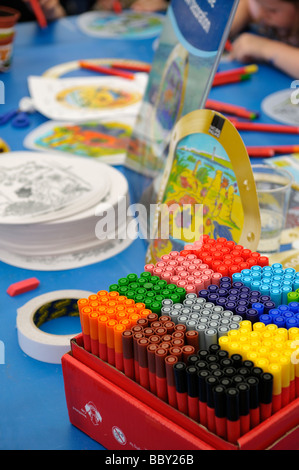 Bunte Zeichnung Filzstifte Spitze Stockfoto