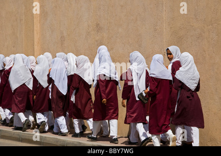Schulmädchen Nizwa Oman Stockfoto