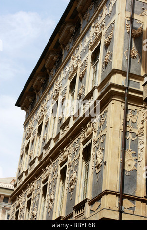 Spektakuläre restaurierten Palazzo, Teil der Via Garibaldi, Strada Nuova Entwicklungsprojekt in Genua, Italien Stockfoto