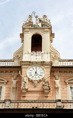 Spektakuläre restaurierten Palazzo, Teil der Via Garibaldi, Strada Nuova Entwicklungsprojekt in Genua, Italien Stockfoto