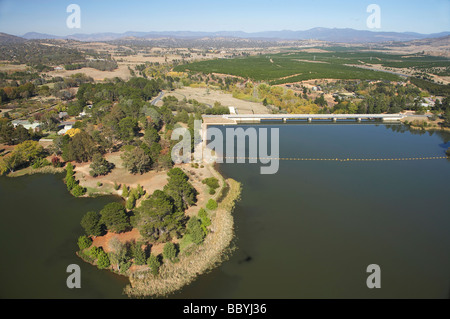 Die Begründung der Regierung Haus Yarralumla und Scrivener Dam Lake Burley Griffin Canberra ACT Australien Antenne Stockfoto