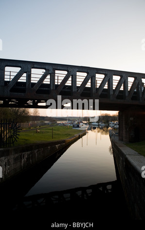 Forth und Clyde Canal bei Bowling, Schottland. Stockfoto