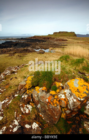 Blick auf Ardnamurchan Point und Rhum aus Quinish Punkt, Quinish, Isle of Mull, Inneren Hebriden, Schottland, UK. Stockfoto