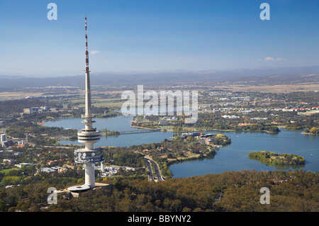 Telstra Tower Black Mountain und Lake Burley Griffin Canberra ACT Australien Antenne Stockfoto