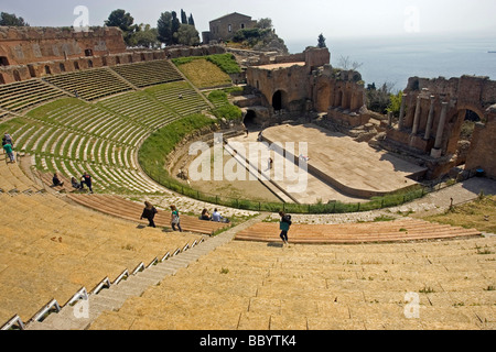 Griechisches Theater, Teatro Greco, 3. Jahrhundert v. Chr. Amphitheater, Taormina, Sizilien, Italien Stockfoto