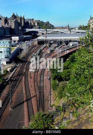 Ein Blick auf einbiegt Waverly Station, Blick nach Westen an einem schönen sonnigen Tag. Stockfoto